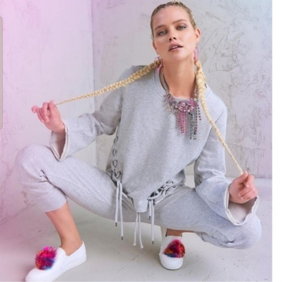 Betsey Johnson Gray Cropper Lace Up Sweatshirt EUC sz XS - Picture 5 of 9